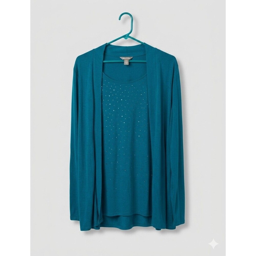 White Stag Cardigan Top with Beautiful Rhinestone Details Sz XL